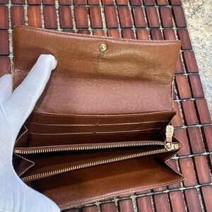 LV MONOGRAM SARAH WALLET